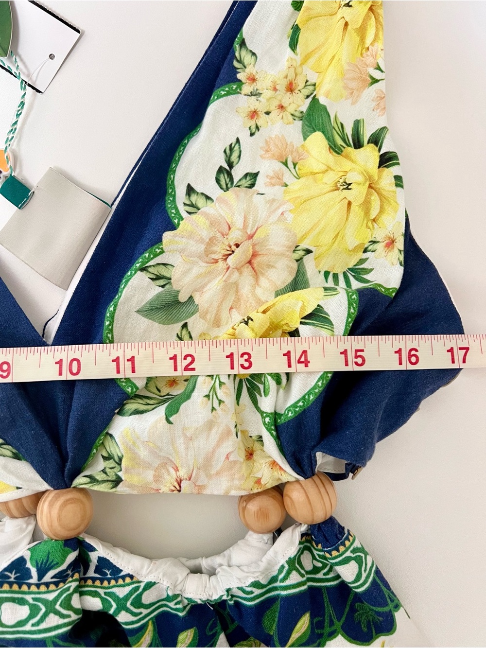 🌼FARM Rio Amazon Garden Cream Navy Cut Out Midi Dress Floral Tropical V-Neck M - Picture 13 of 15